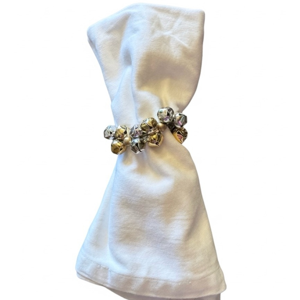 Set 6 Christmas Jingle Bell Napkin Rings Mini Wreathes Gold Silver Holiday